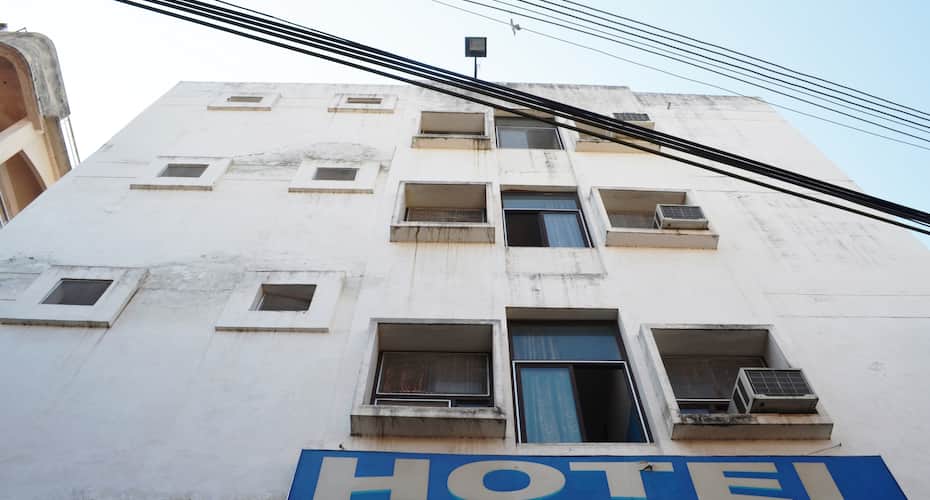 Hotel A K Grand, Varanasi 1